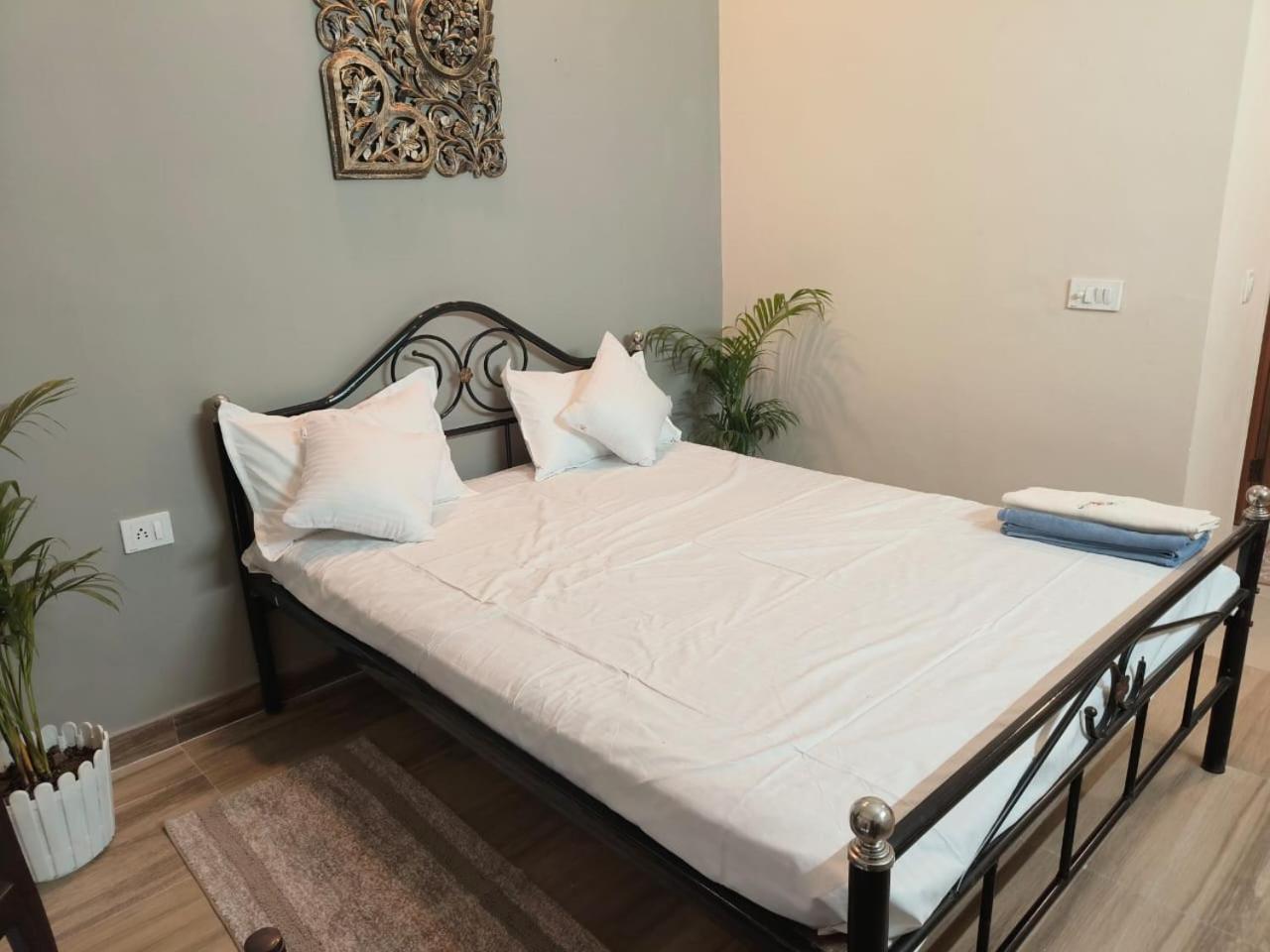 Risal Home Stays Greater Noida Esterno foto